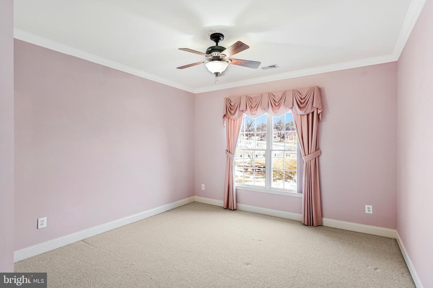 17485 White Gate Place photo 64