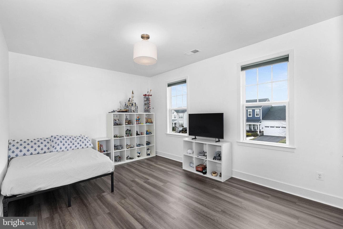 1125 Themis Street SE photo 45