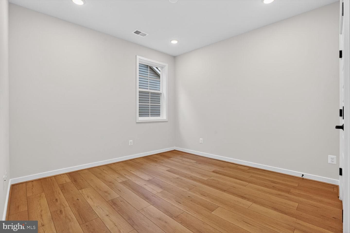 22745 Stratus Place photo 17