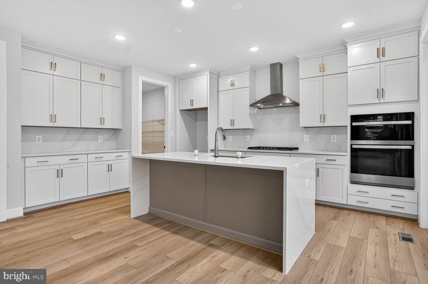 22745 Stratus Place photo 2