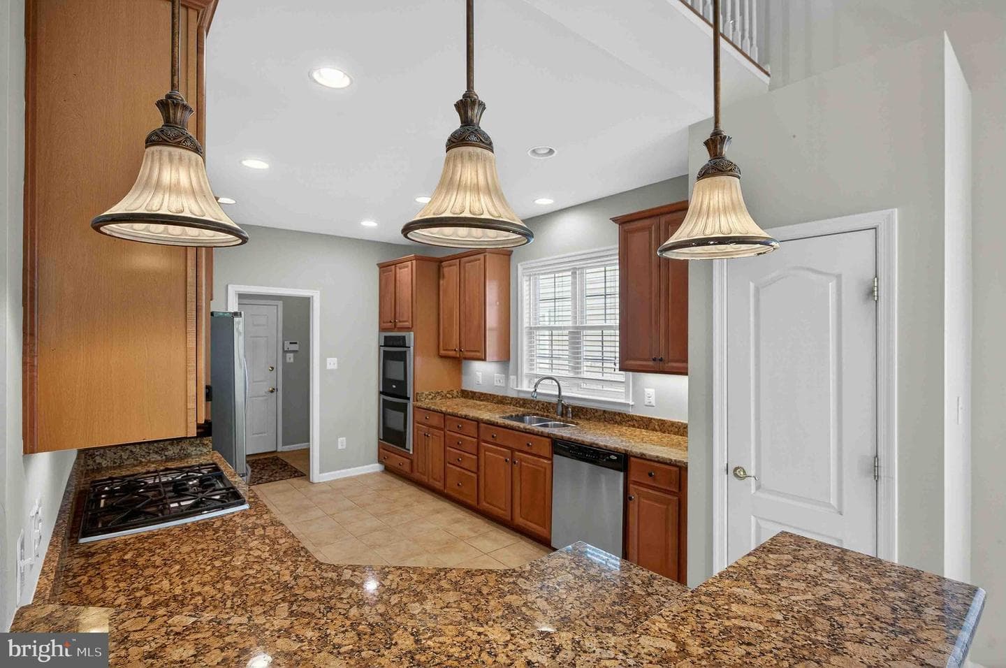 20726 Crescent Pointe Place photo 29