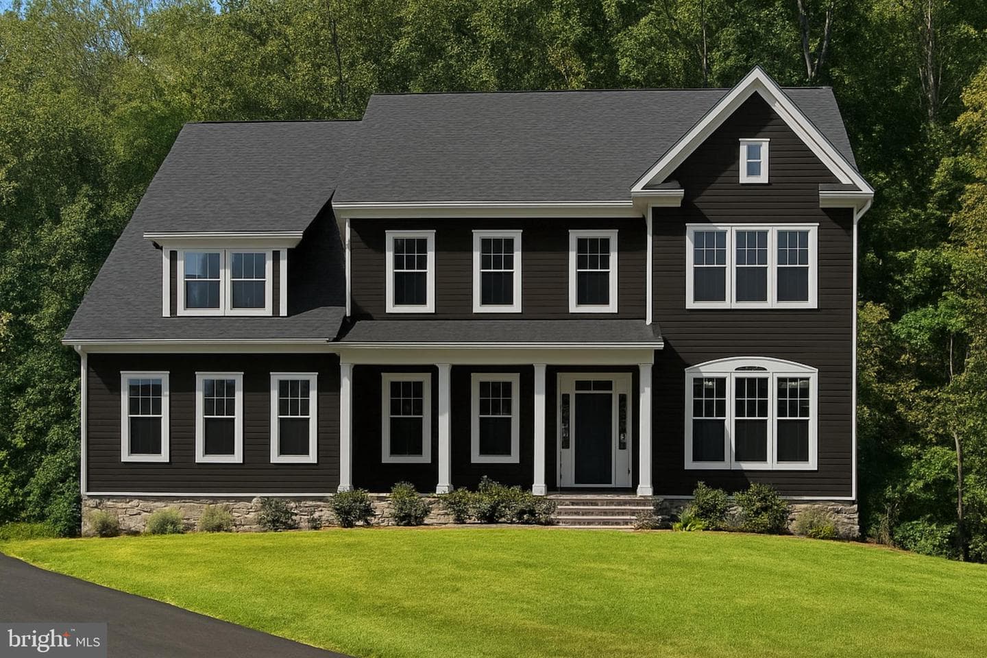 16043 Keymer Hill Court, Hamilton