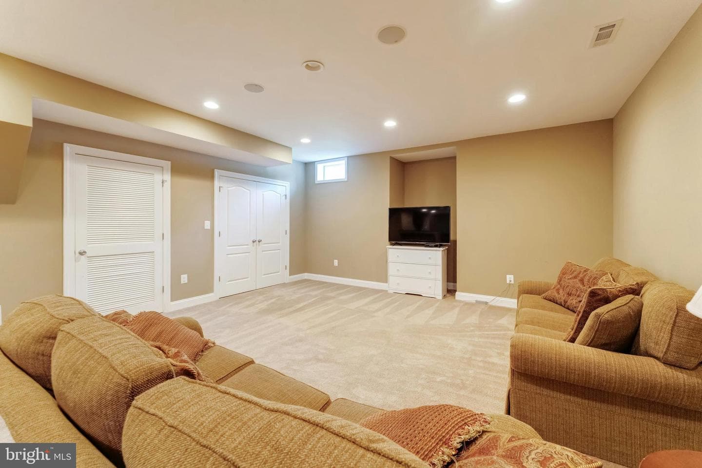 20258 Kentucky Oaks Court photo 34