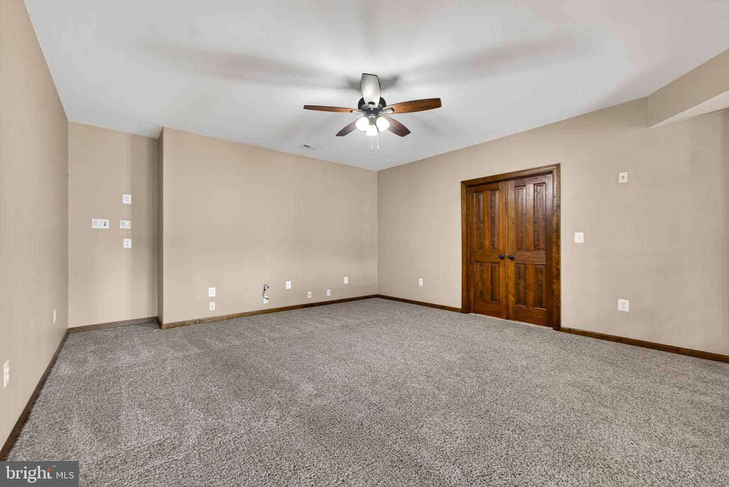 39054 Old Stage Place photo 82