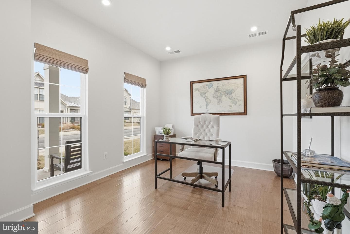 43065 Greeley Square photo 33