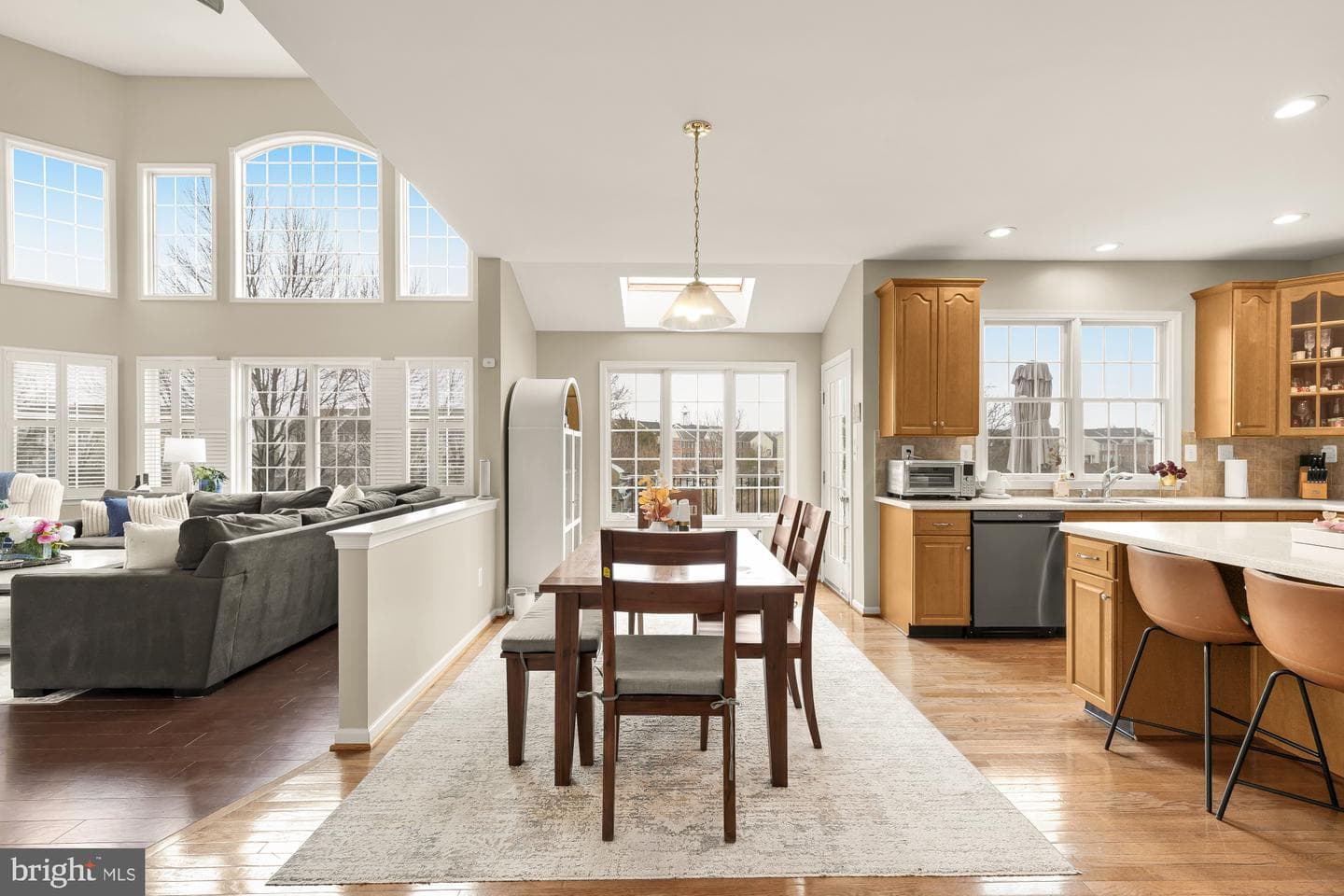 43592 Lucketts Bridge Circle photo 29