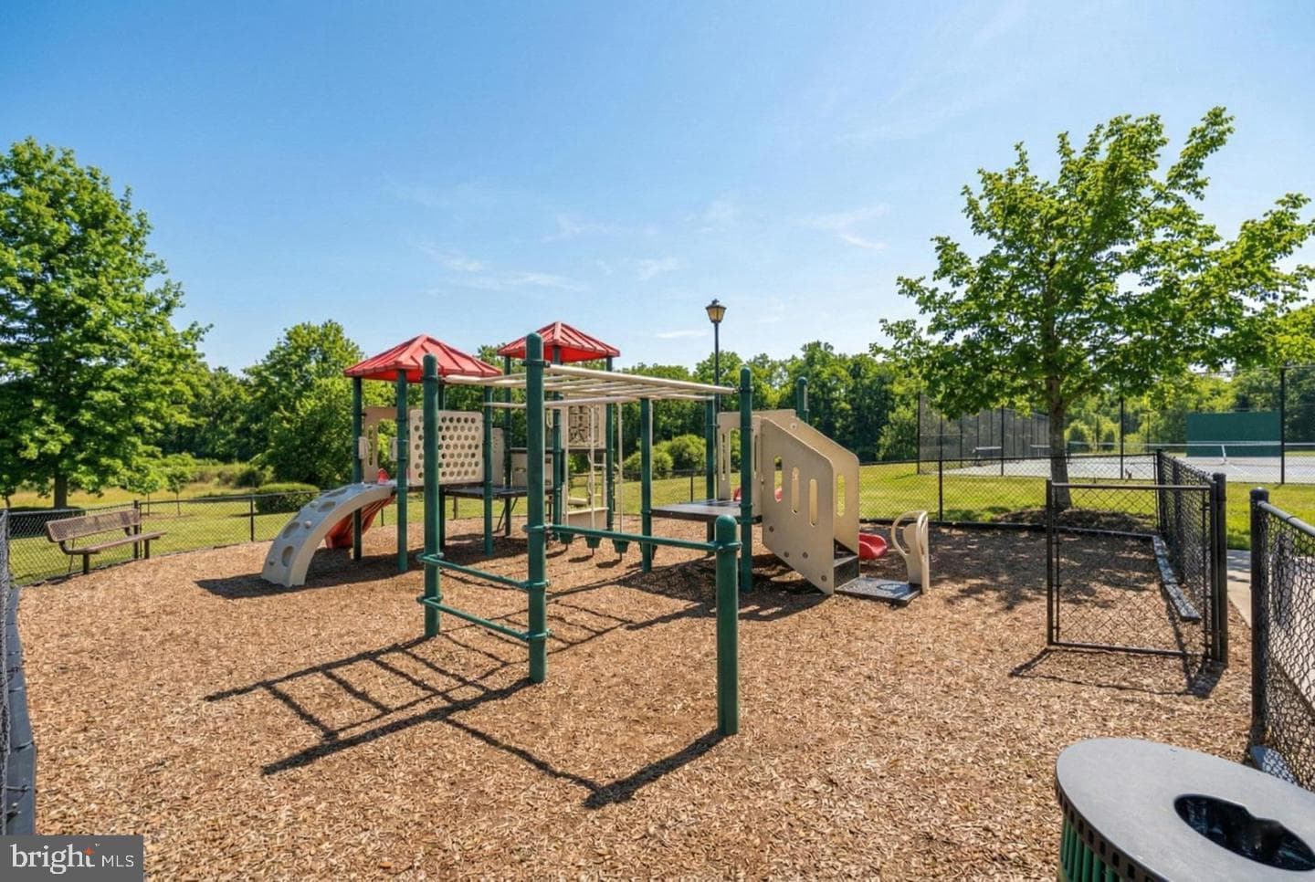 43592 Lucketts Bridge Circle photo 78