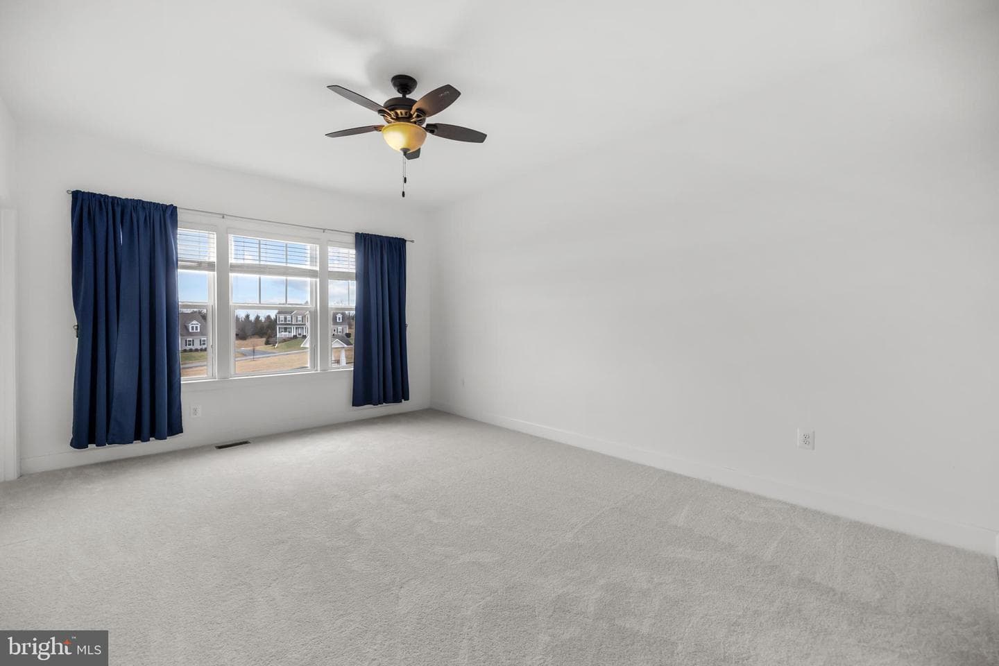 41712 Wakehurst Place photo 40