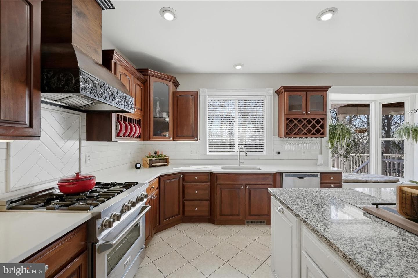 520 Clagett Street SW photo 22