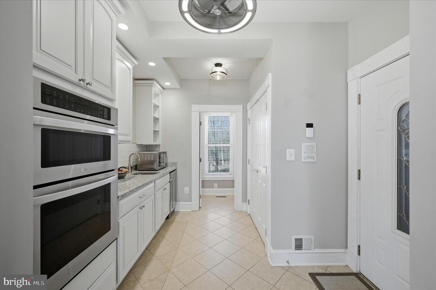 520 Clagett Street SW photo 28