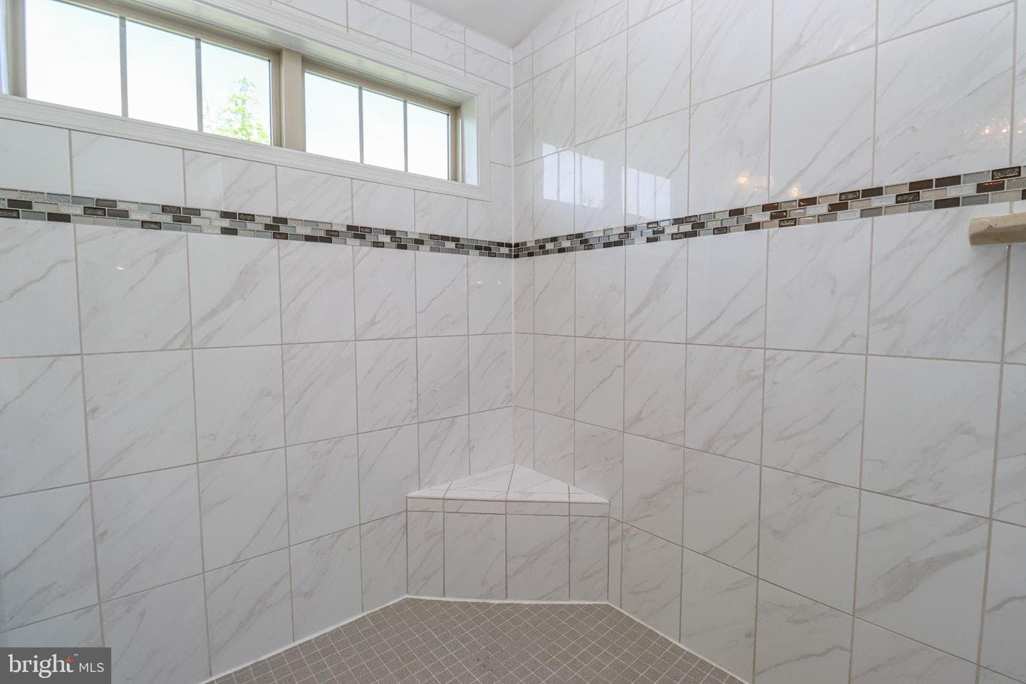 24972 Glasgow Heights Terrace photo 21
