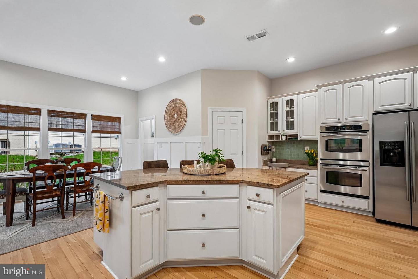 22527 Forest Run Drive photo 40