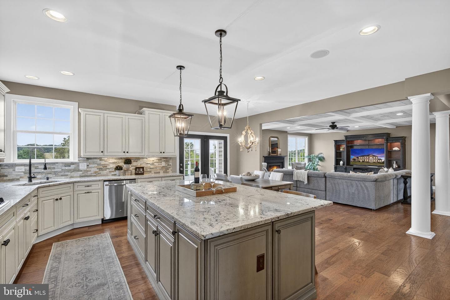 15124 Omega Court photo 31