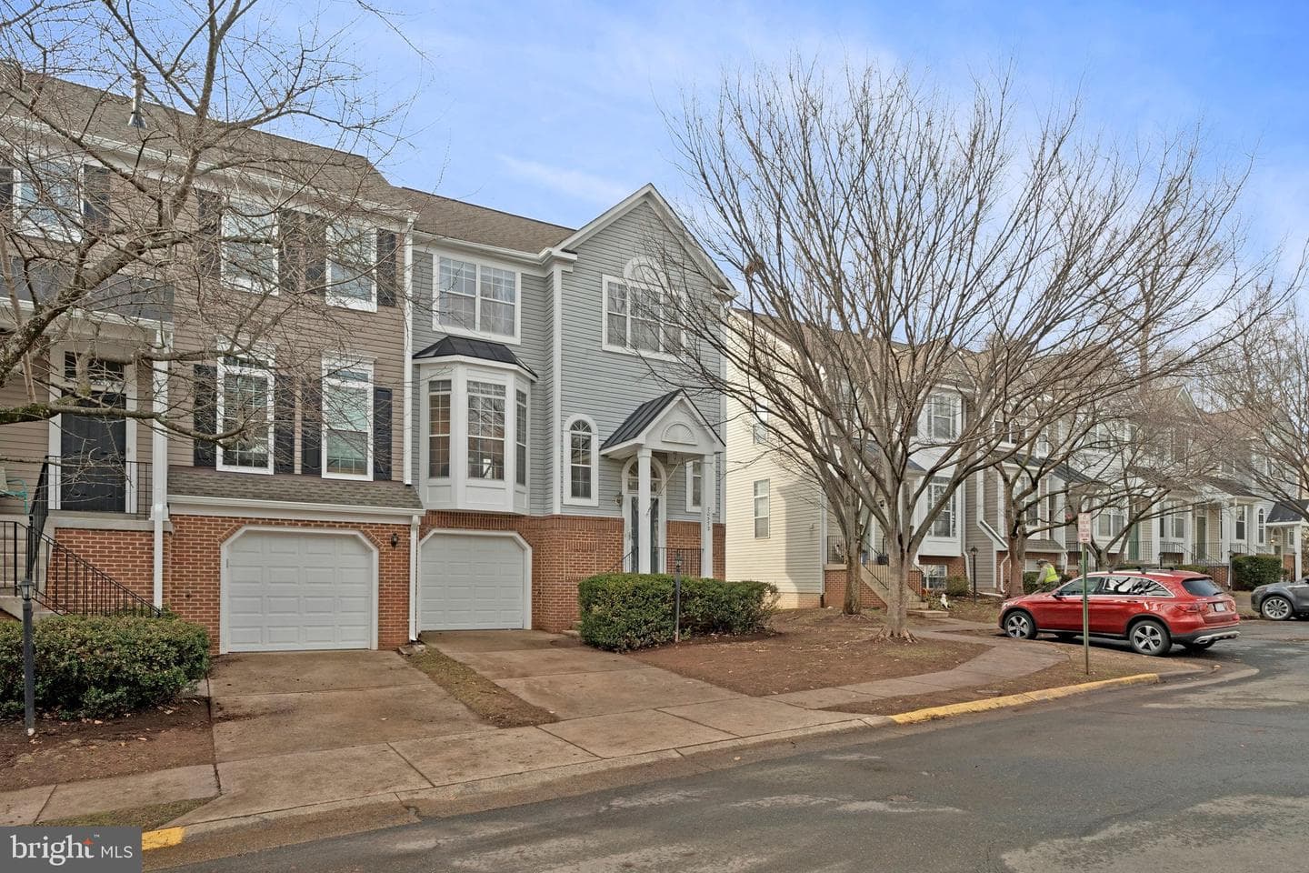 20572 Willoughby Square photo 2