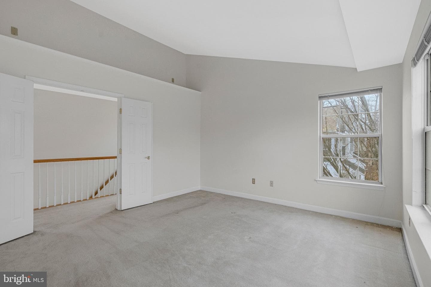 20572 Willoughby Square photo 22