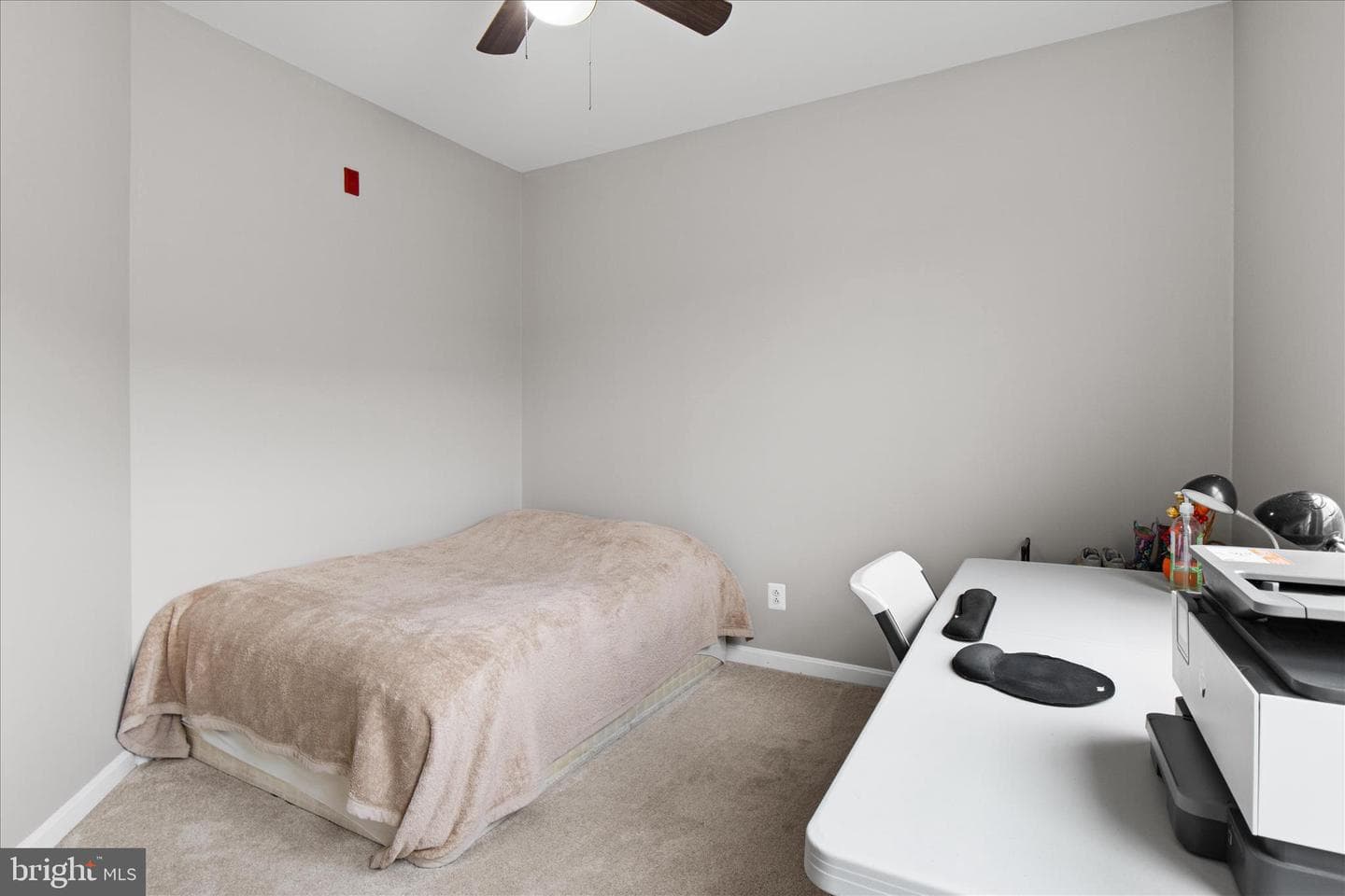24546 Byrne Meadow Square photo 25