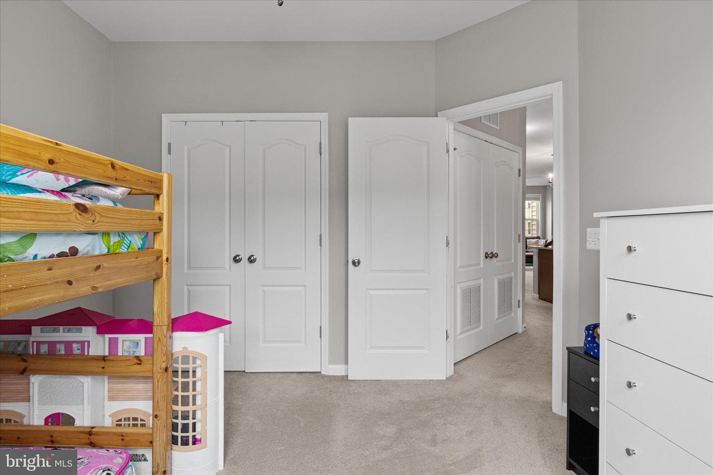 24546 Byrne Meadow Square photo 27