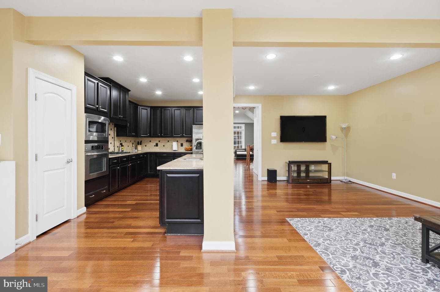 42634 Offenham Terrace photo 14