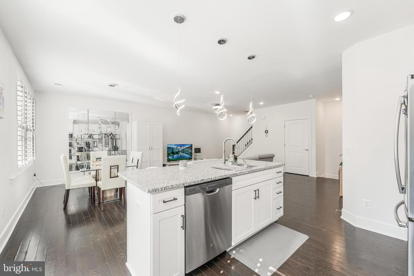 42881 Littlehales Terrace photo 7