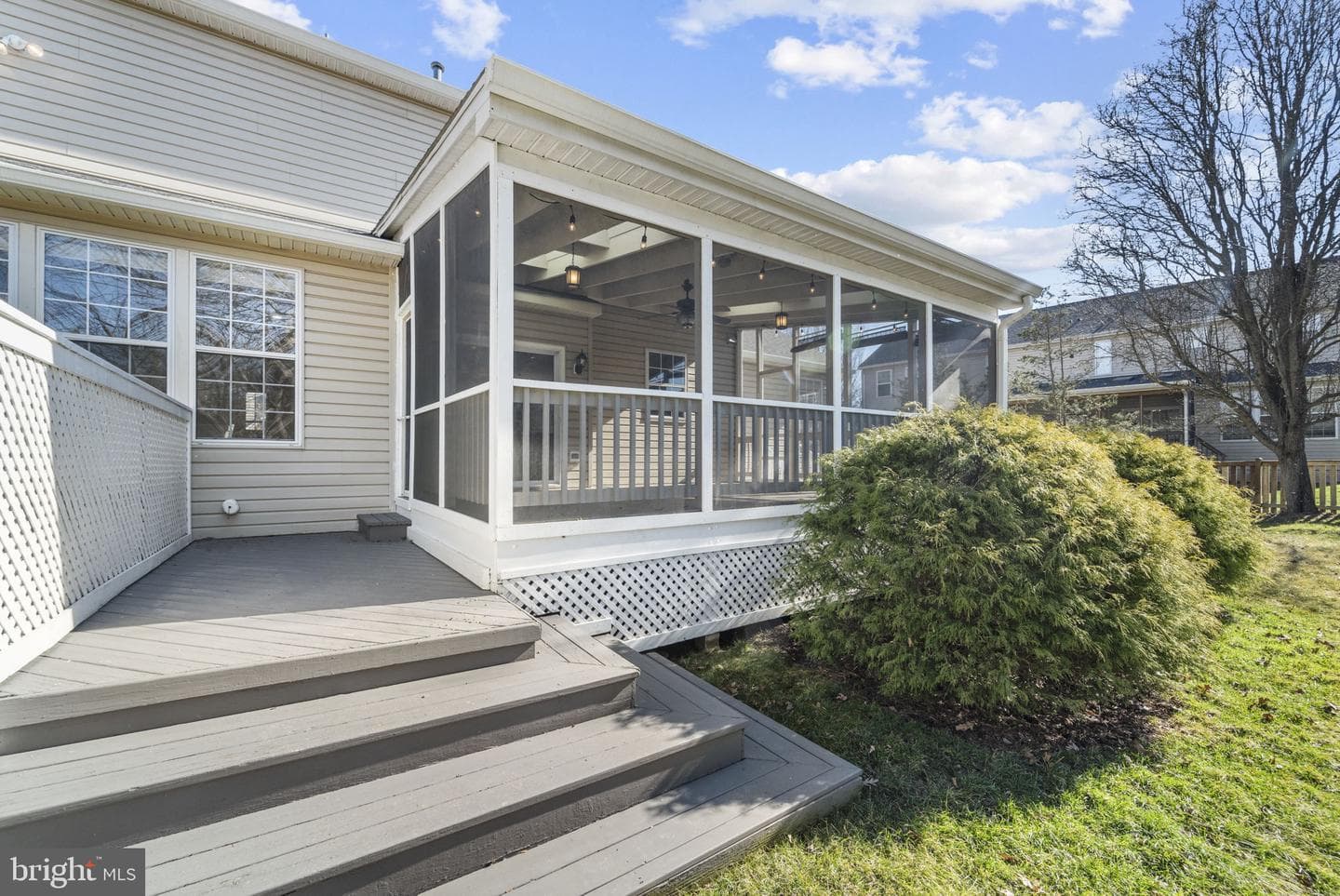 20811 Fenwick Drive photo 56