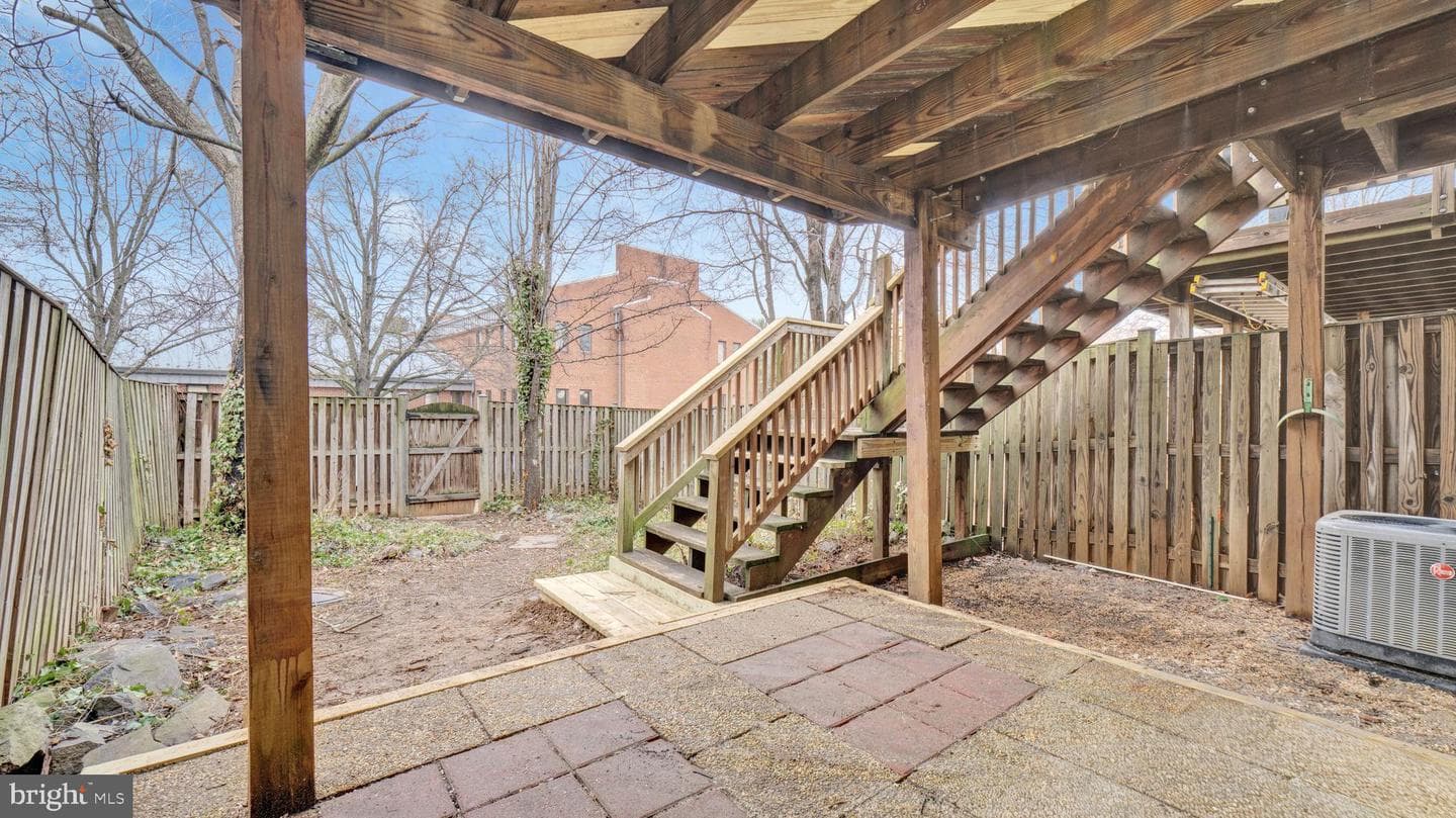 728 Hetzel Terrace Terrace SE photo 28
