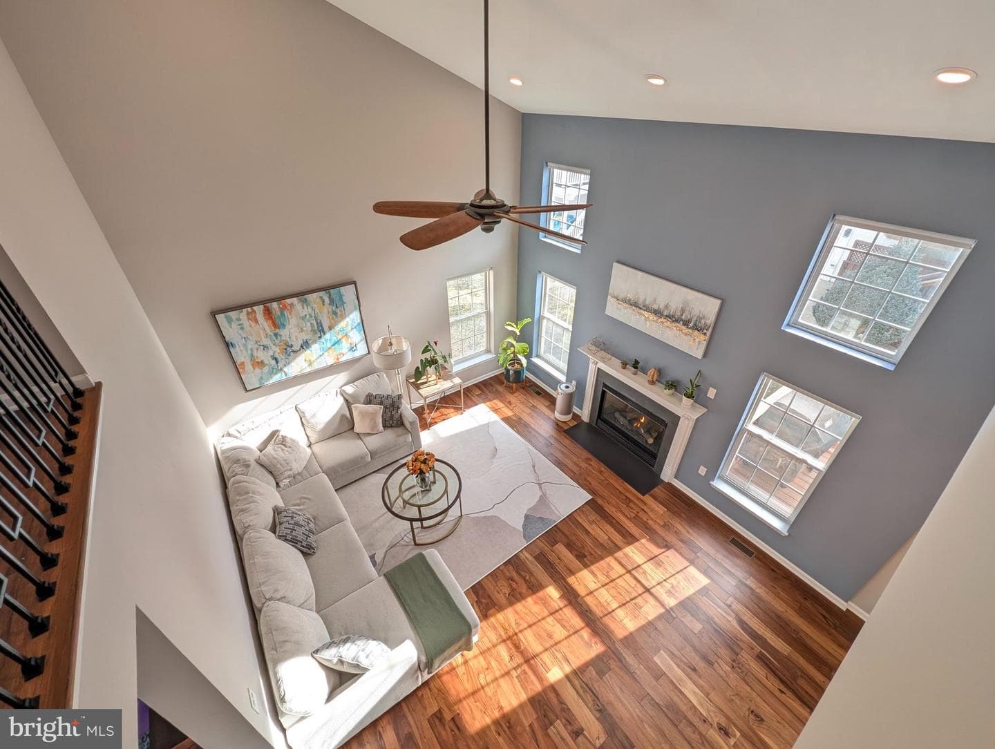 405 Hanrahan Court SE photo 11