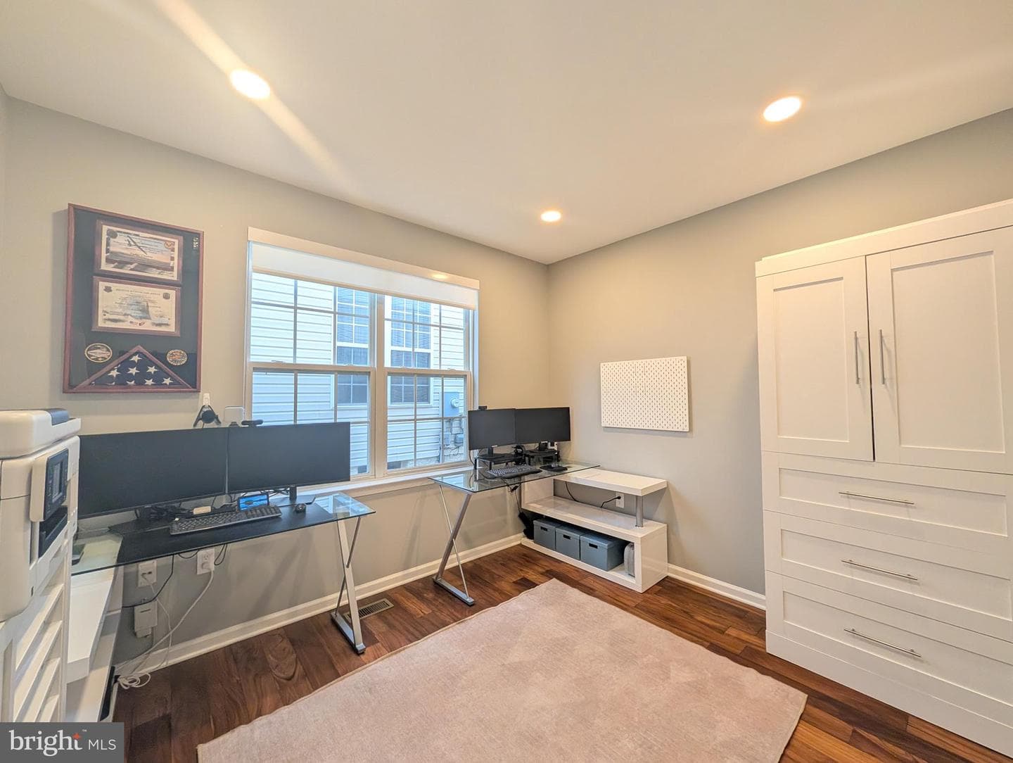 405 Hanrahan Court SE photo 17