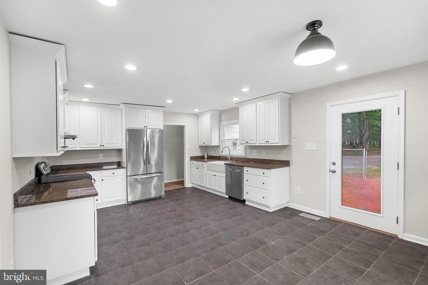 43118 Evans Pond Rd, Leesburg