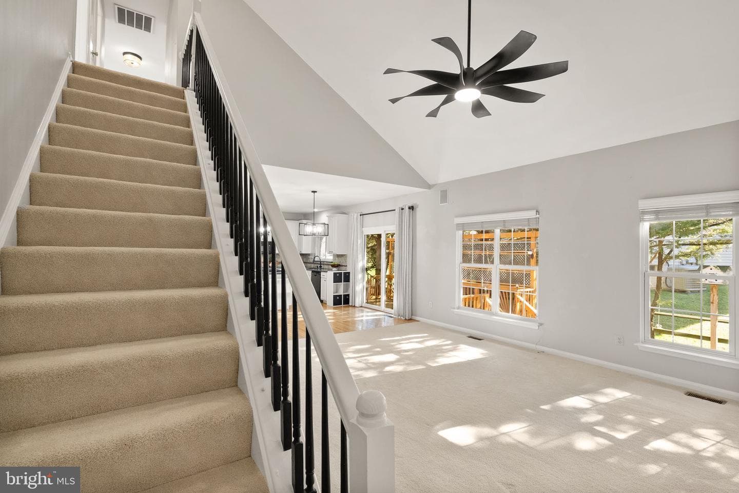 43229 Cavell Court photo 33