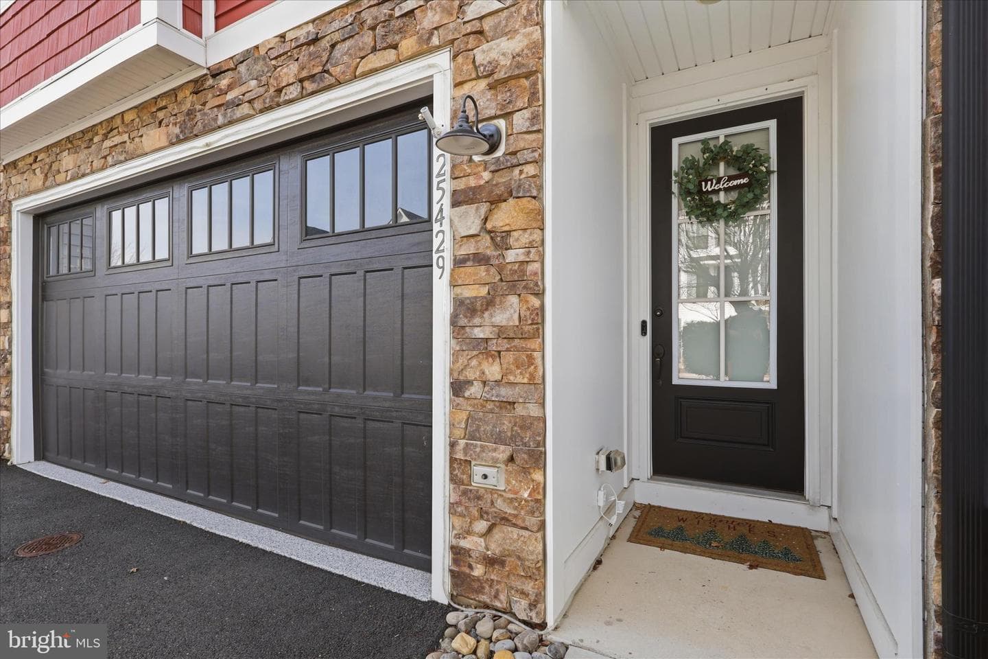 25429 Hartland Orchard Terrace photo 5