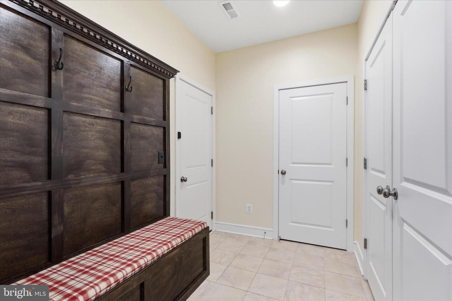 25429 Hartland Orchard Terrace photo 8