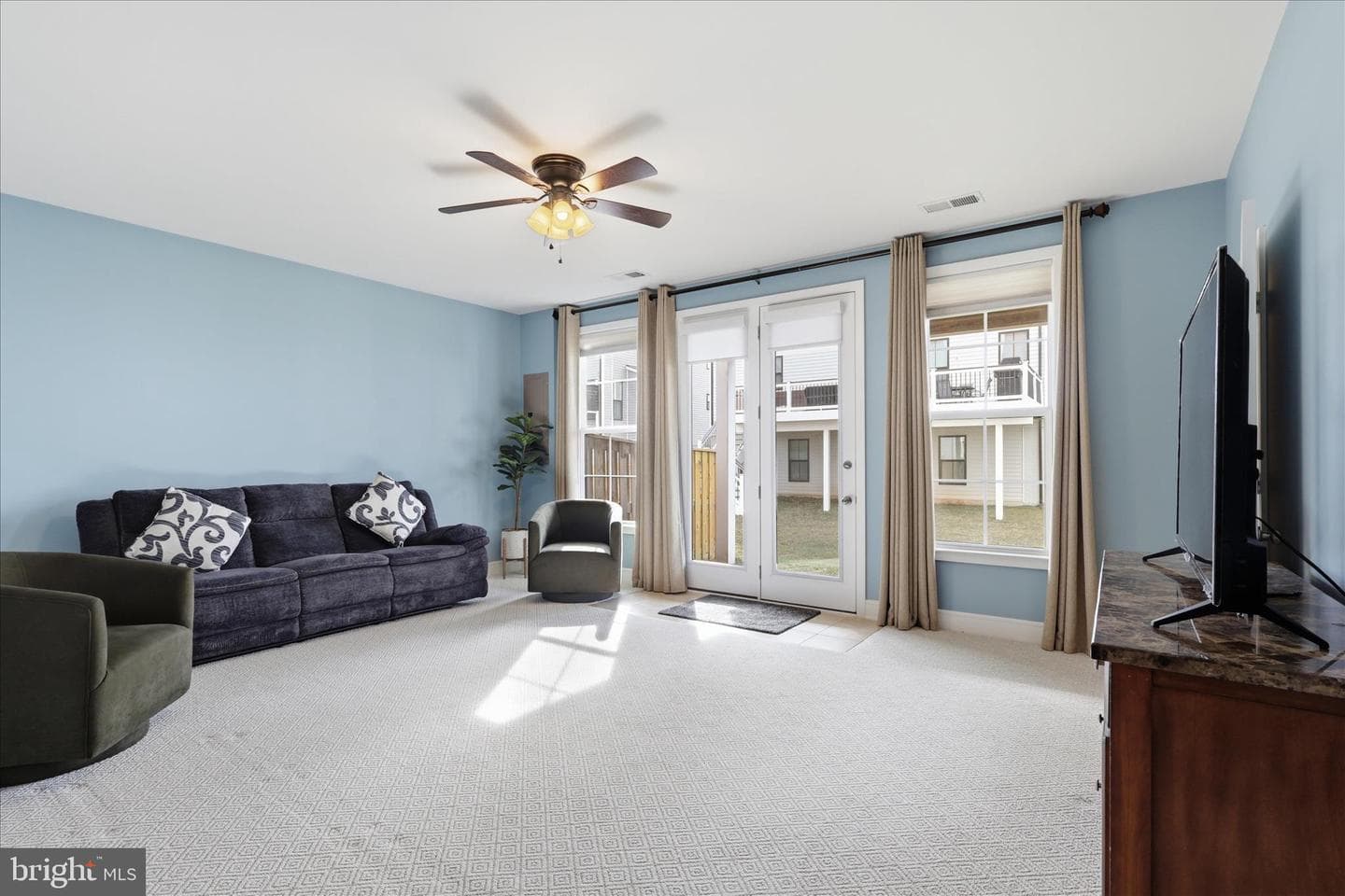 25429 Hartland Orchard Terrace photo 9