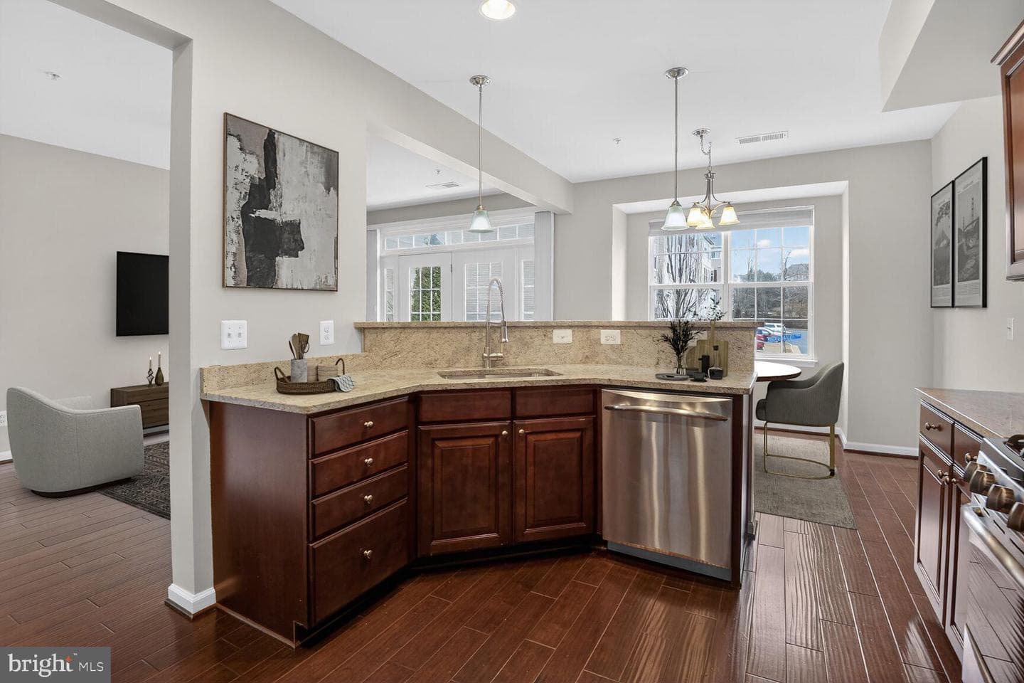 45726 Winding Branch Terrace photo 16