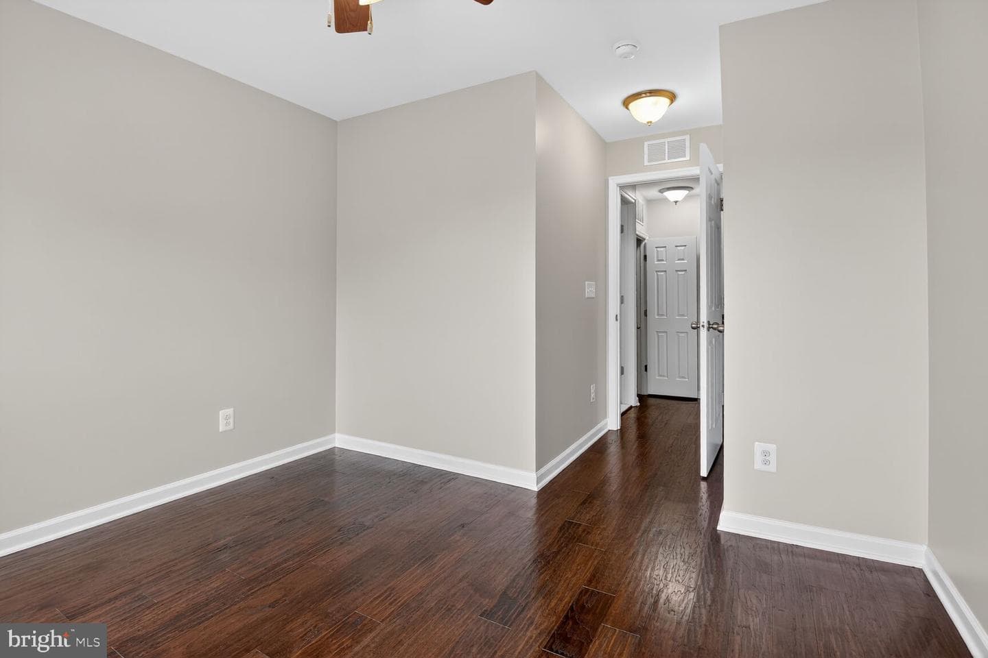45726 Winding Branch Terrace photo 26