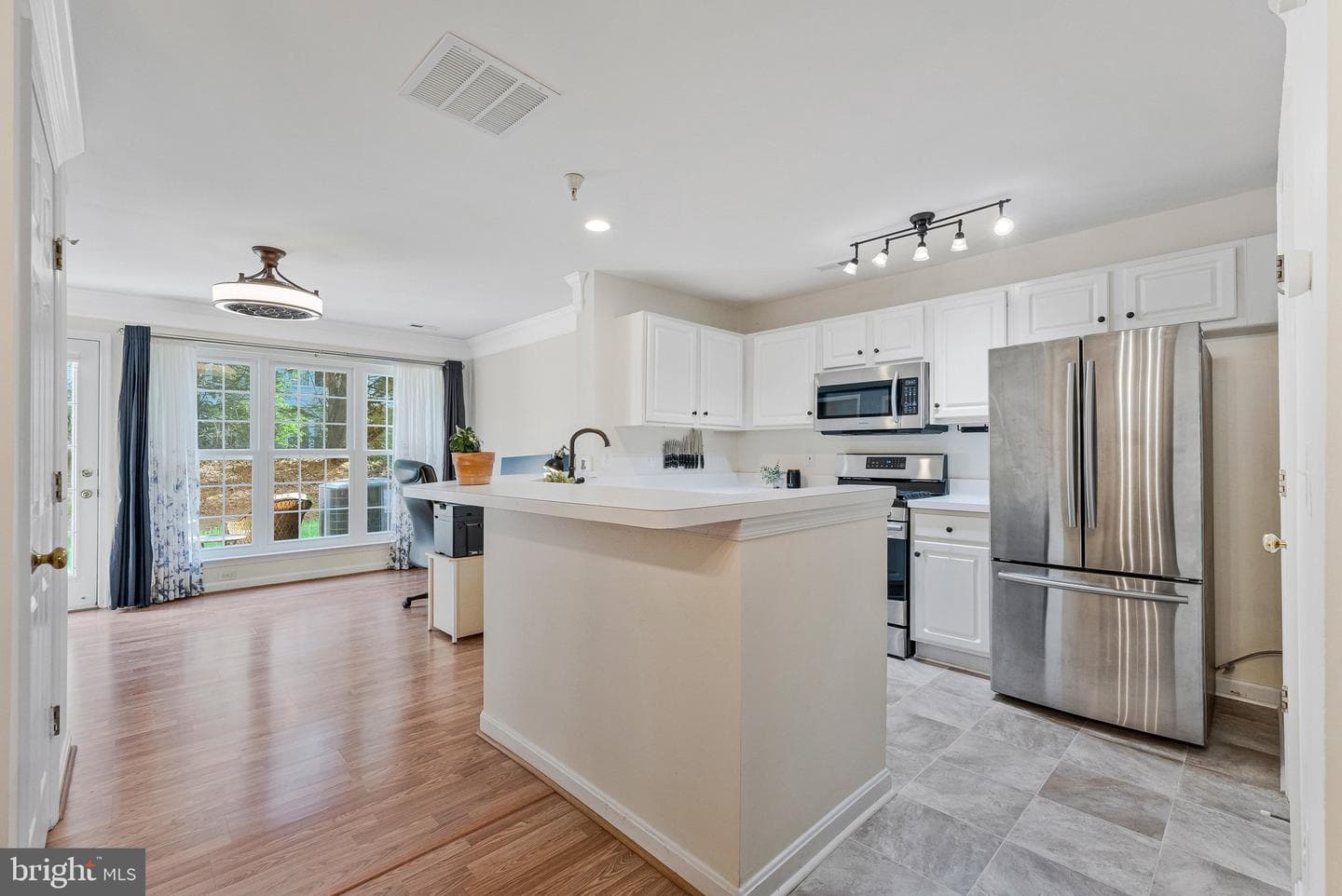 21789 Baldwin Square #21789 photo 8