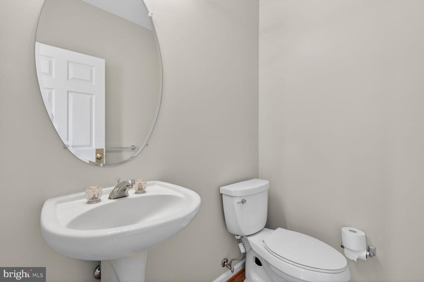22524 Welborne Manor Square photo 15