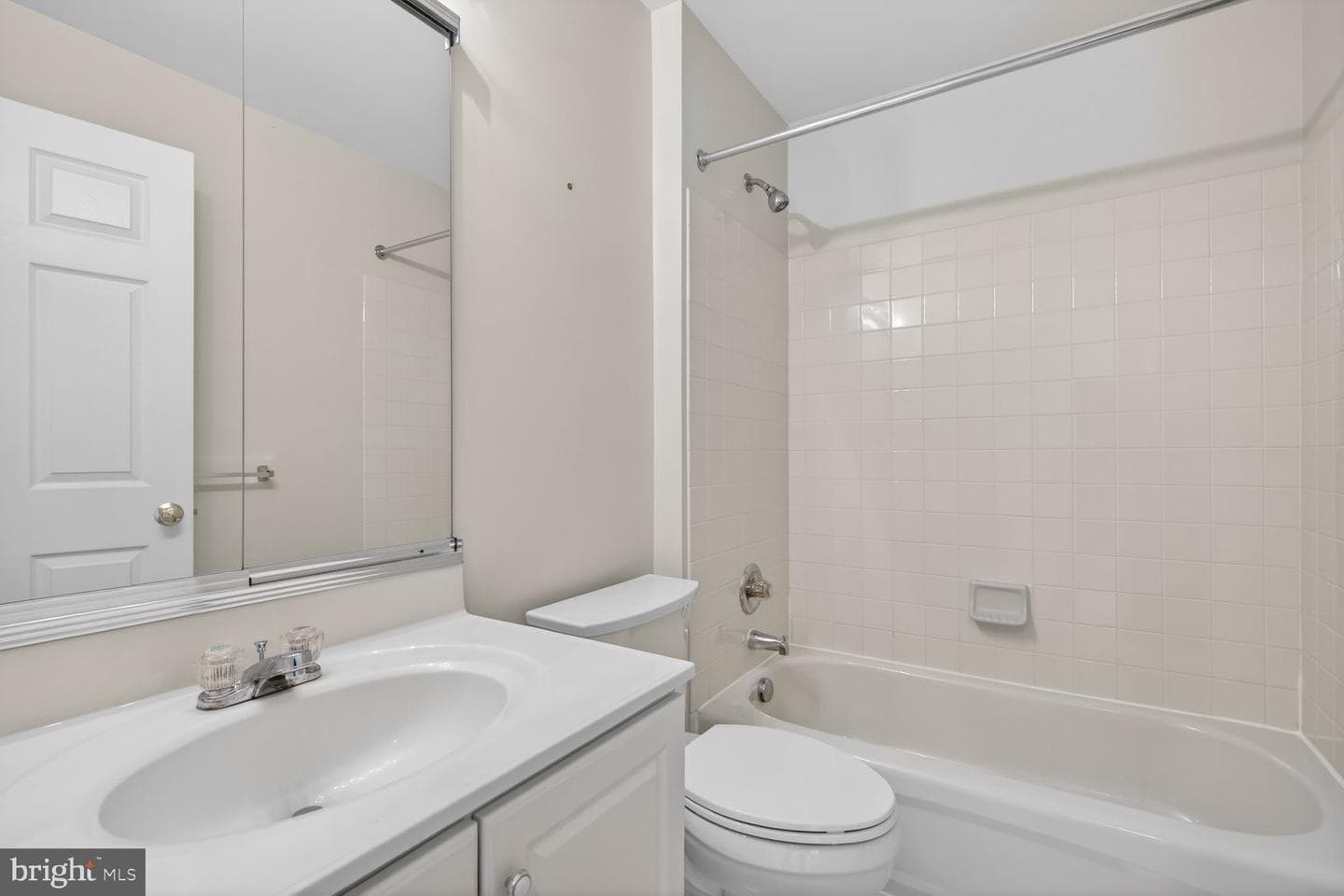 22524 Welborne Manor Square photo 22