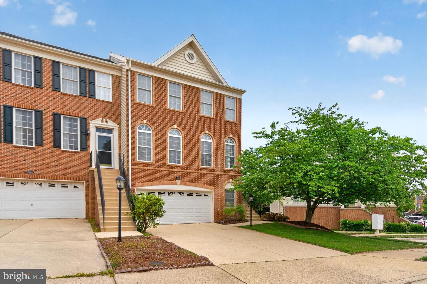22524 Welborne Manor Square photo 3