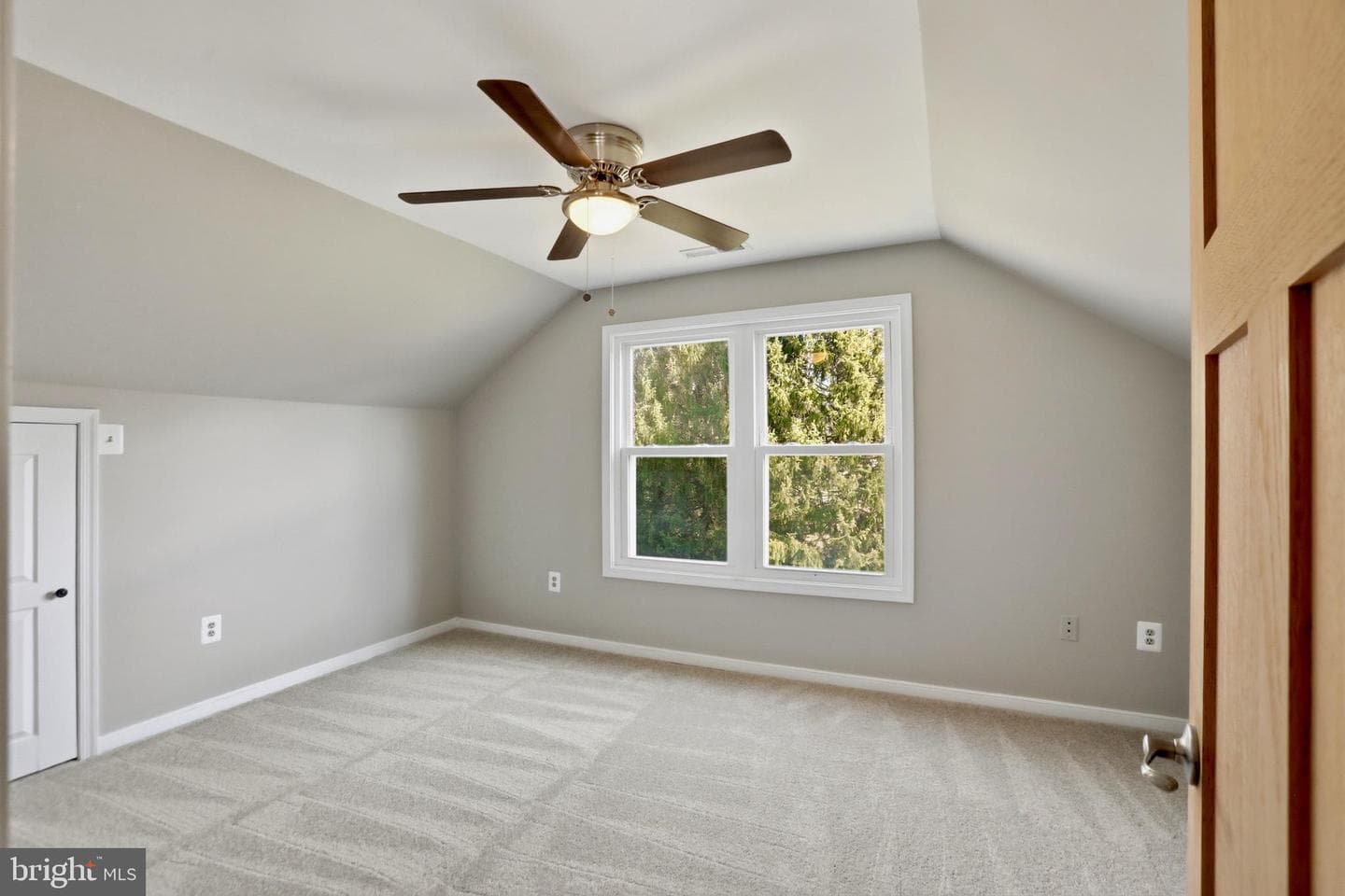 17473 Madison Avenue photo 13