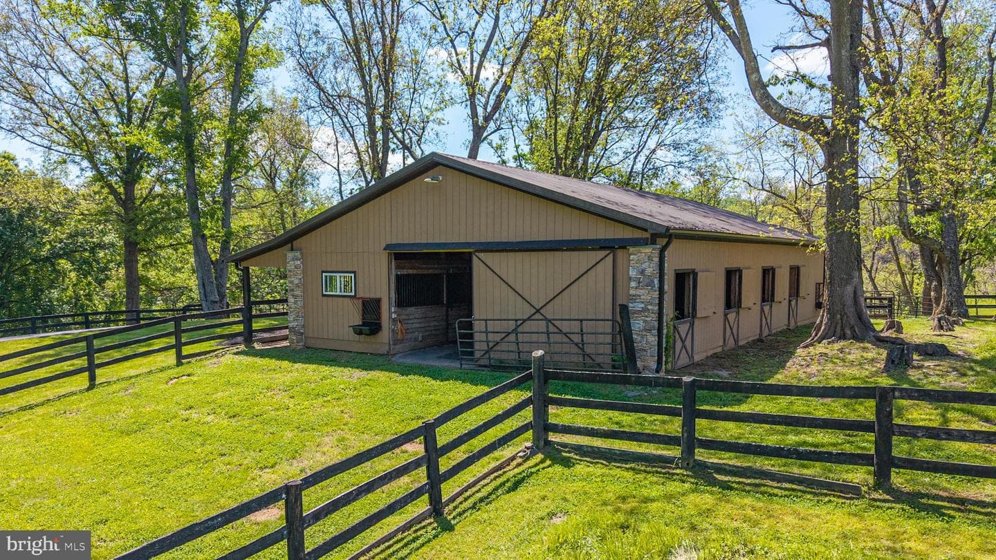 38386 Little River Turnpike photo 76