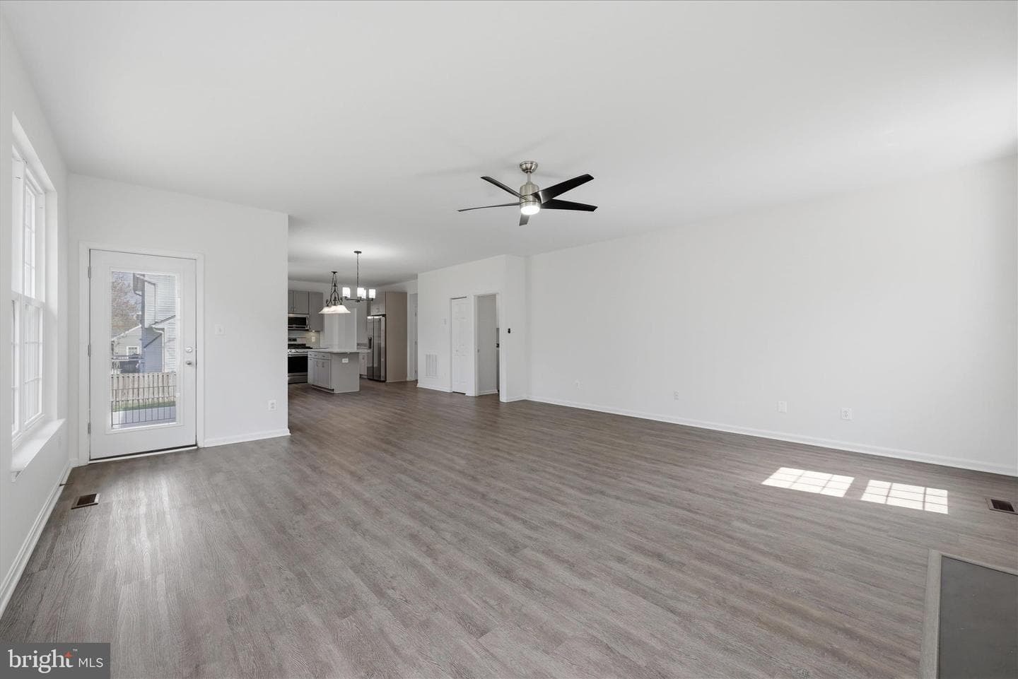 224 Lawford Drive SW photo 26