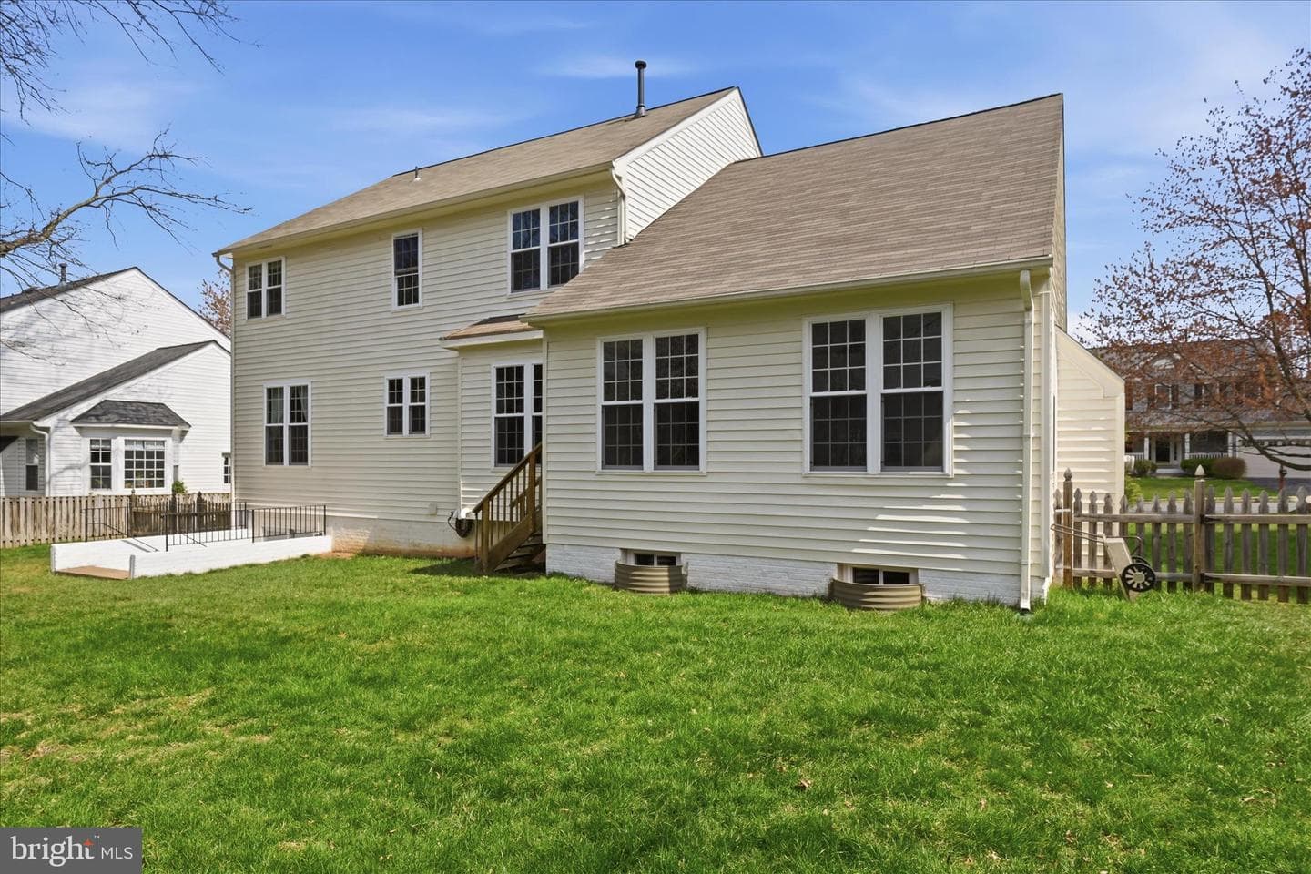 224 Lawford Drive SW photo 58