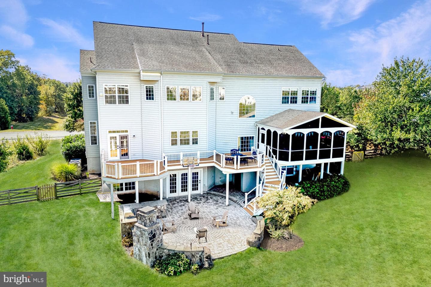 43024 La Riva Drive photo 6