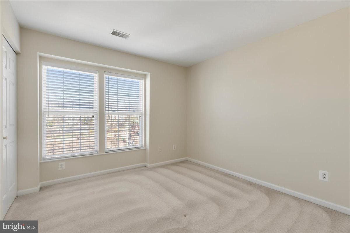 43187 Owen Park Way photo 16
