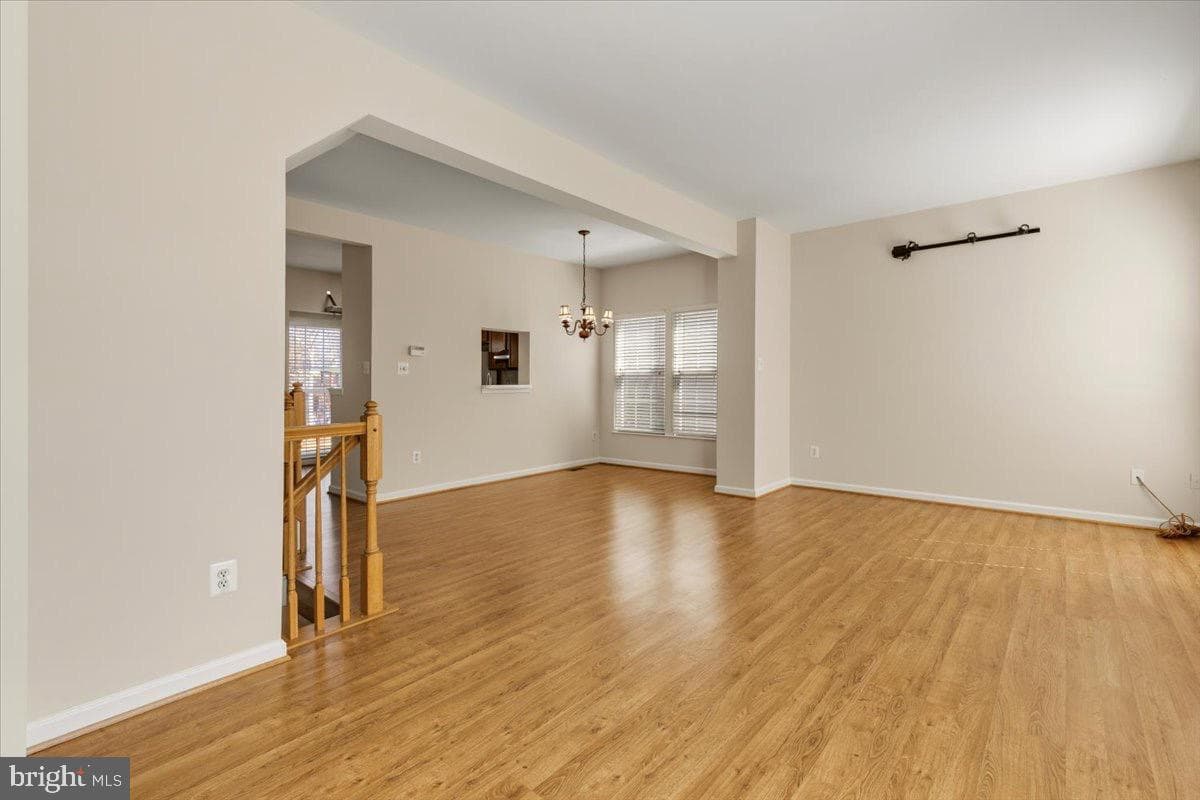 43187 Owen Park Way photo 5