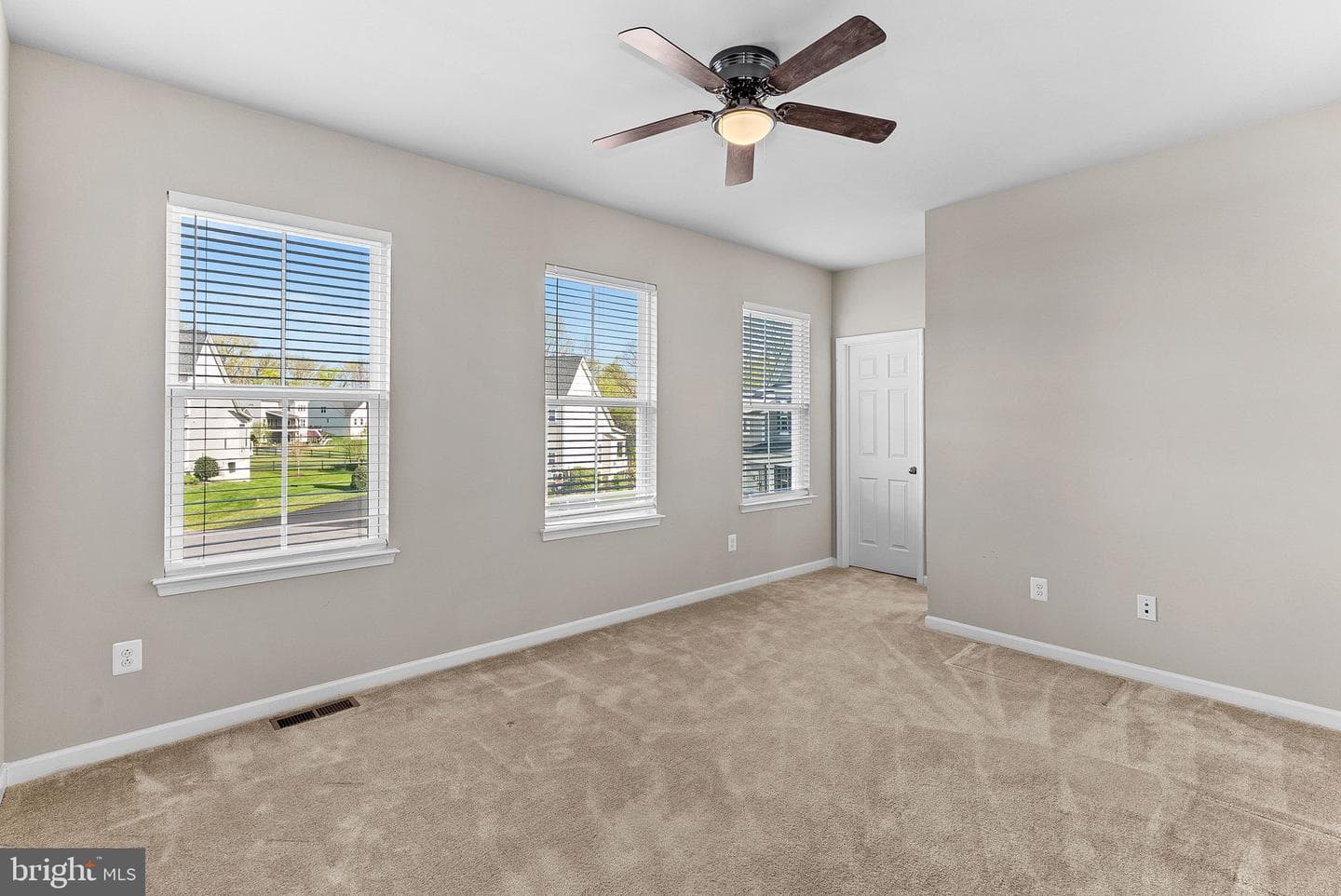 35829 Peninsula Court photo 55
