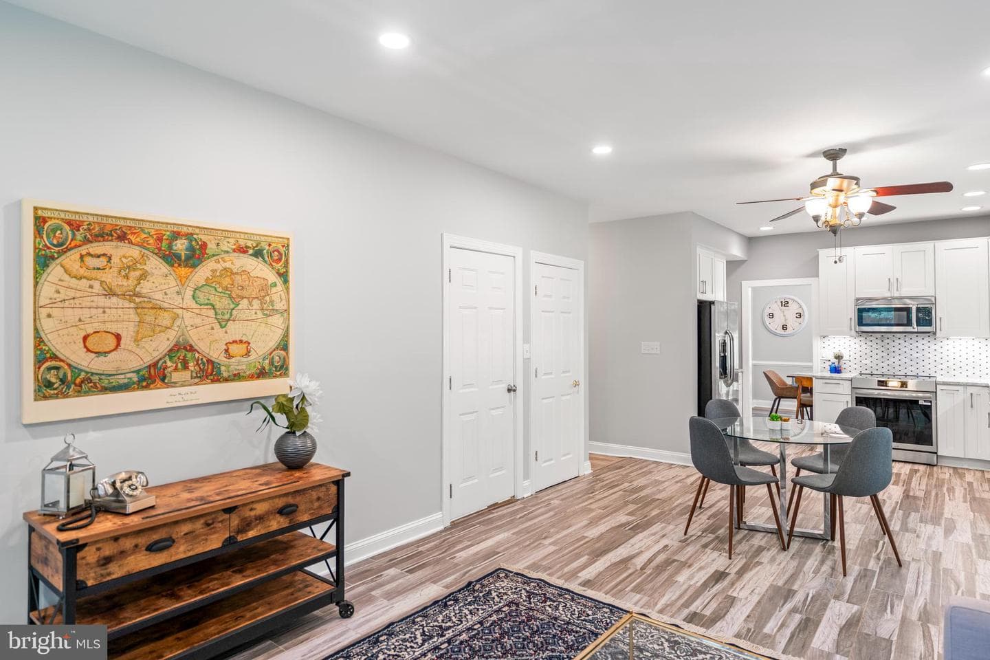 22247 Watson Road photo 10