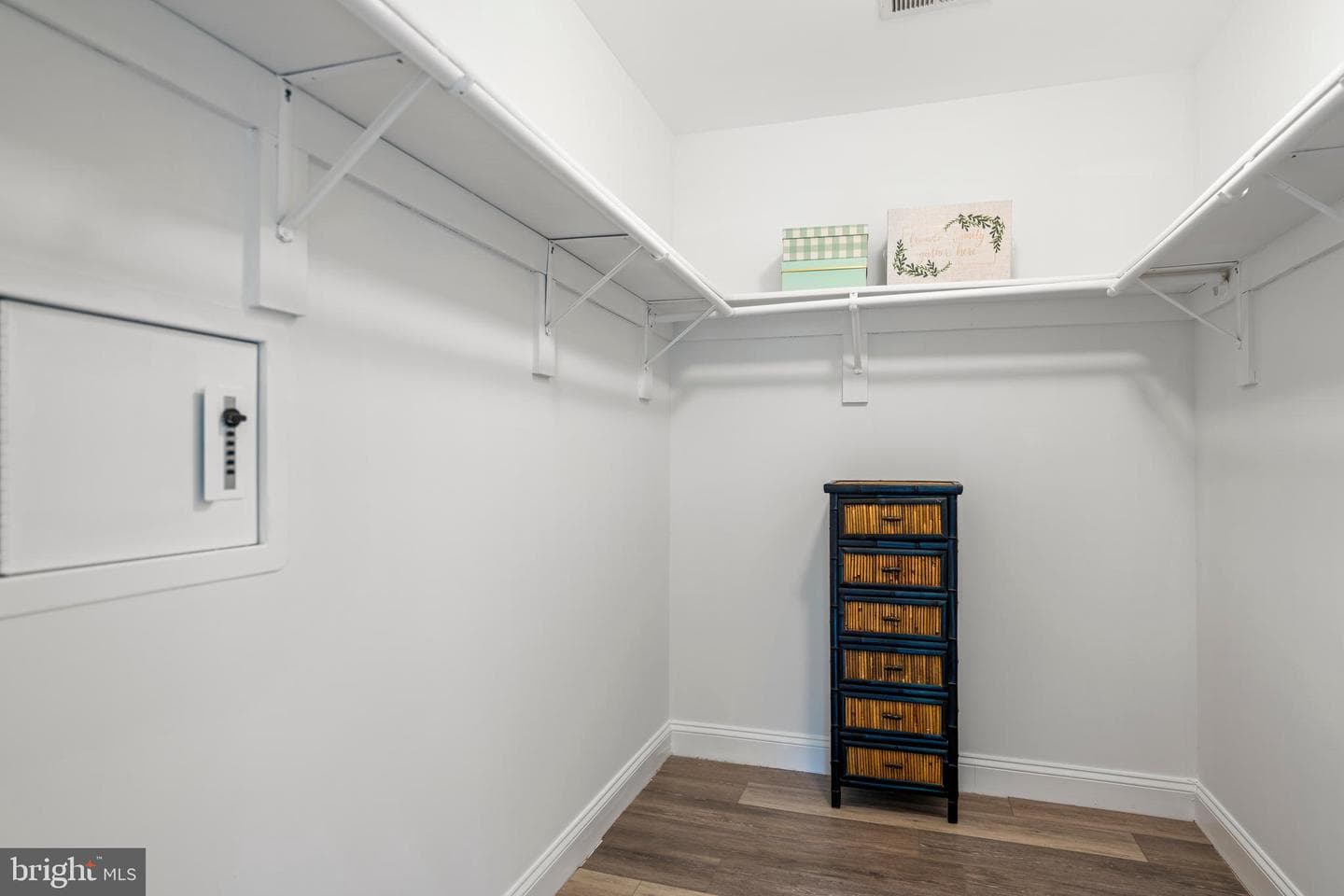 22247 Watson Road photo 22