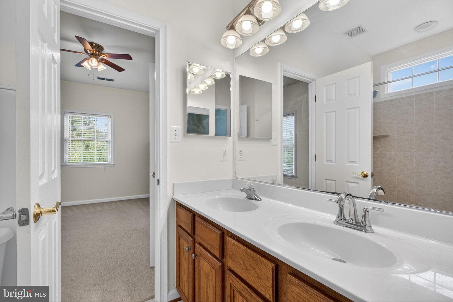 44021 Riverpoint Drive photo 49