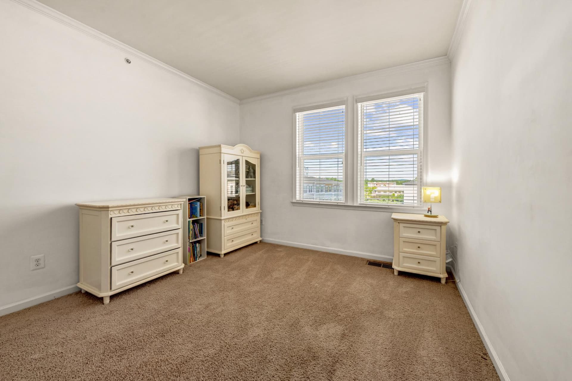 24584 Rosebay Terrace photo 29